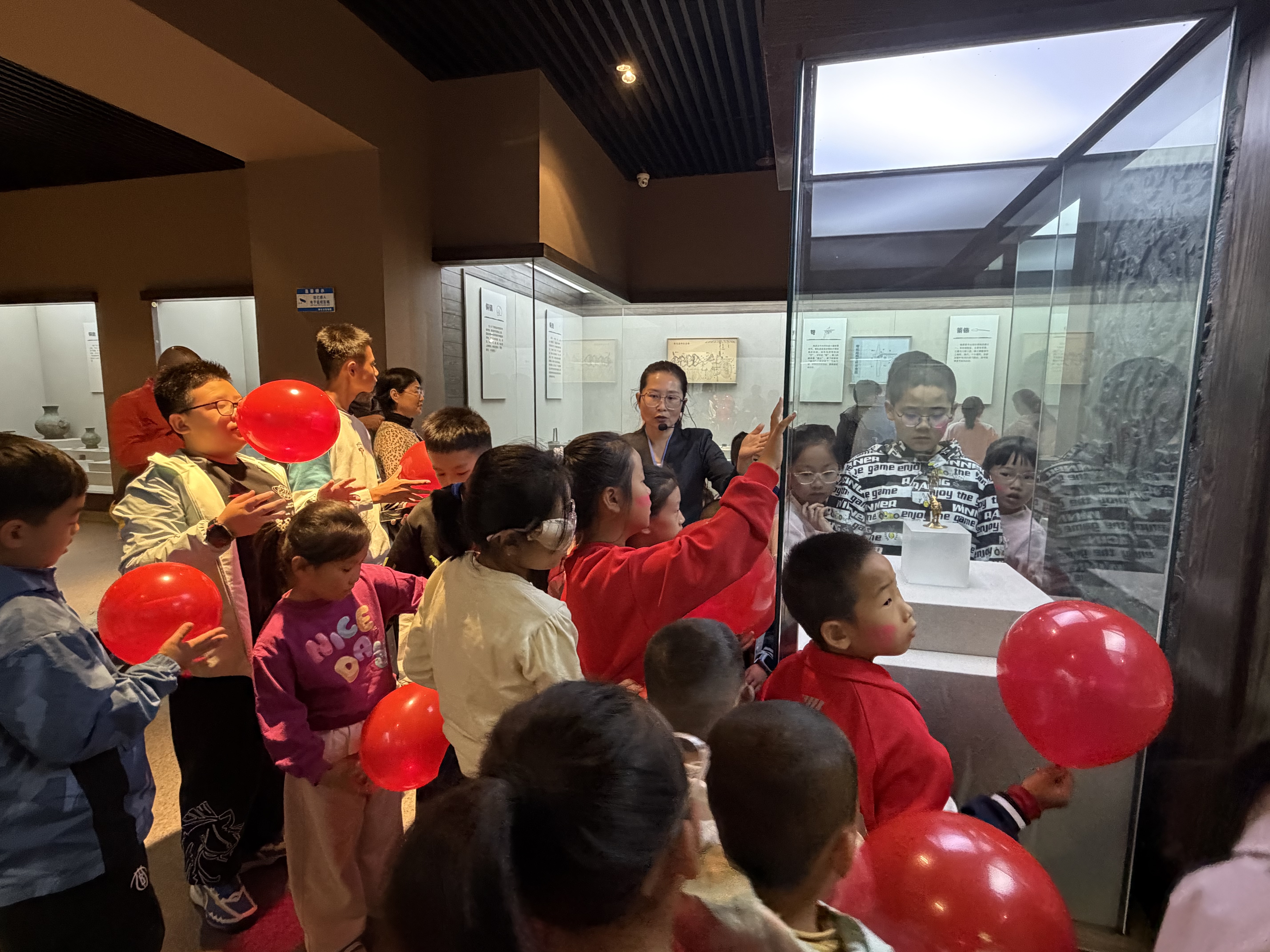 童心迎国庆 礼赞大中华｜神木市博物馆开展国庆主题社教研学活动